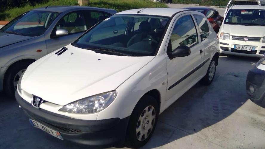Image Pare choc avant - PEUGEOT 206