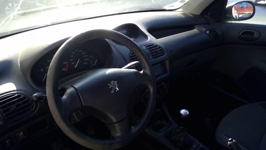 Image Pare choc avant - PEUGEOT 206