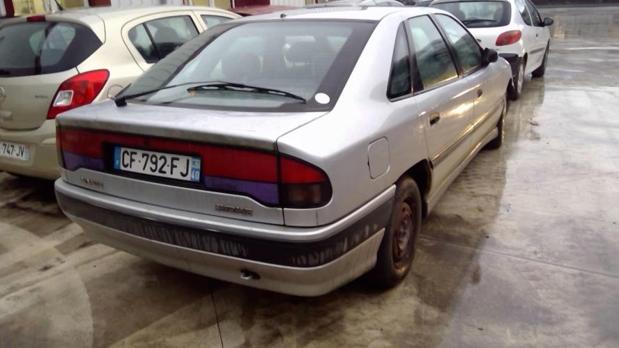 Image Retroviseur gauche - RENAULT SAFRANE