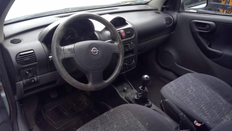 Image Capot - OPEL CORSA C