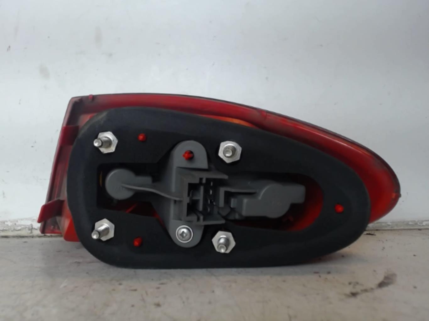 Fanale posteriore principale sinistro (luci) ALFA ROMEO 147 PHASE 2 Diésel - 1