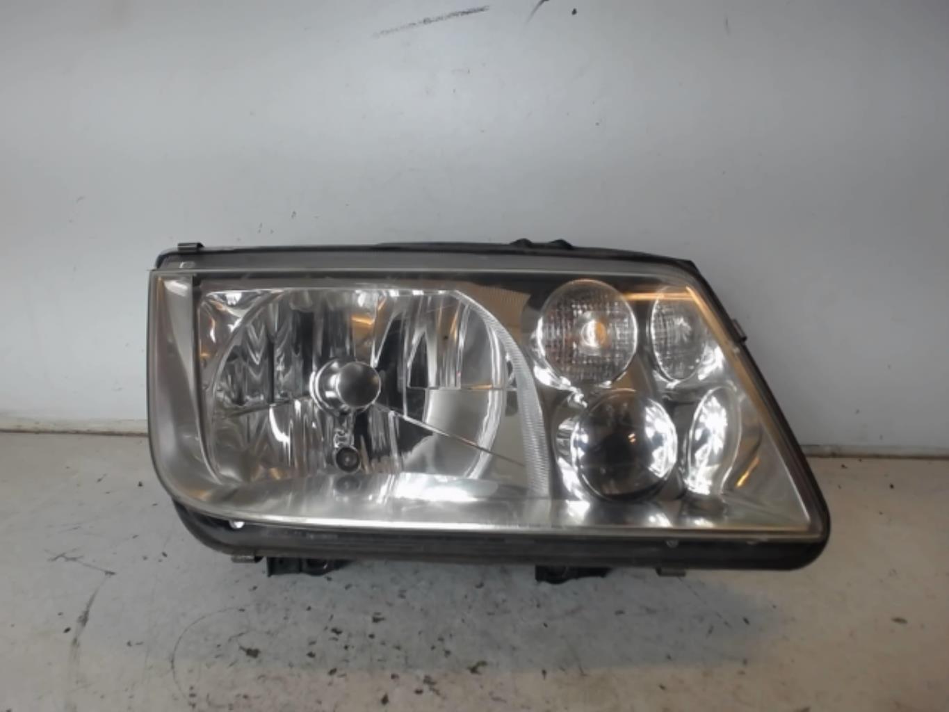 Gruppo ottico anteriore principale destro (luci)(faro) VOLKSWAGEN BORA BREAK Diésel - 1