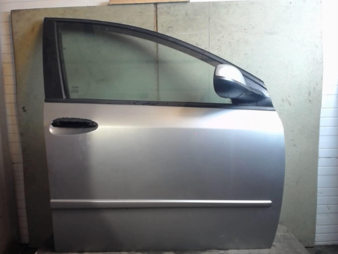 Portiera anteriore destra FIAT CROMA 2 PHASE 1 BREAK Diésel - 1