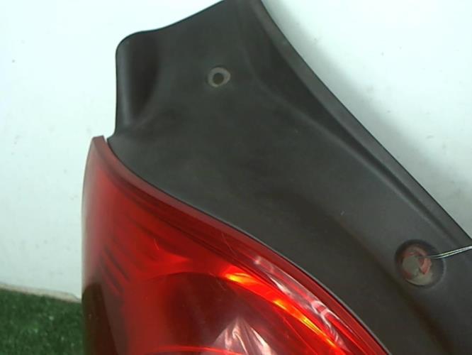 Image Feu arriere principal gauche (feux) - RENAULT CLIO 3