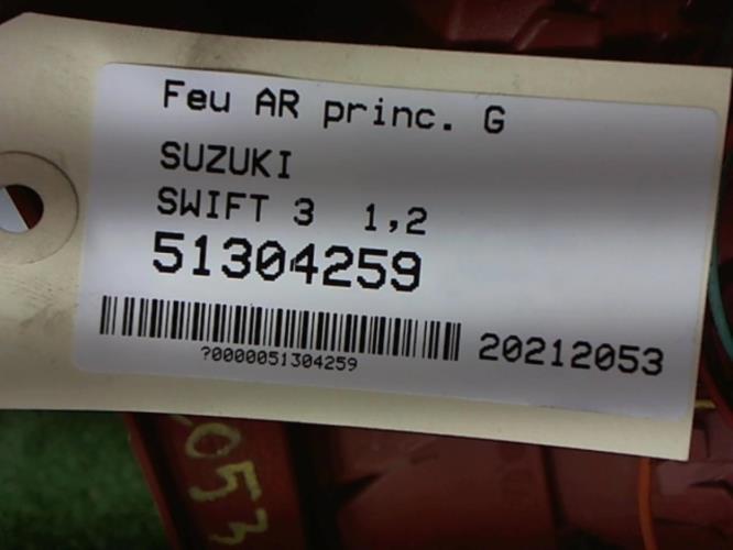 Image Feu arriere principal gauche (feux) - SUZUKI SWIFT 3