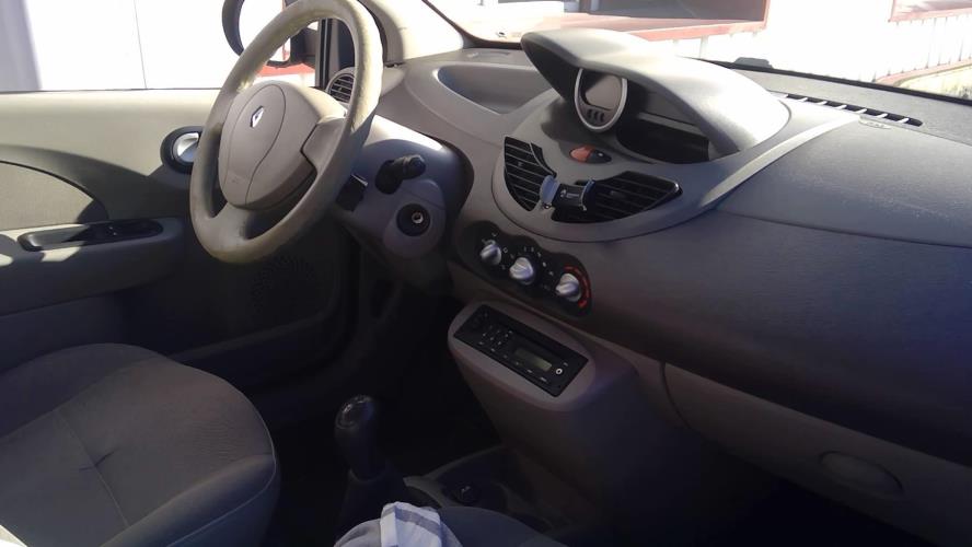 Image Trappe d'essence - RENAULT TWINGO 2