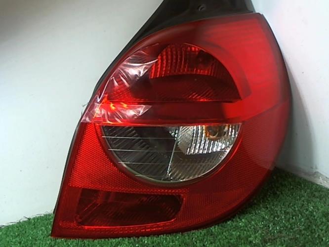 Image Feu arriere principal droit (feux) - RENAULT CLIO 3