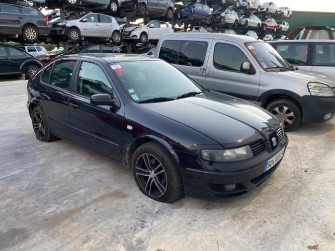 Image Pare choc arriere - SEAT LEON 1