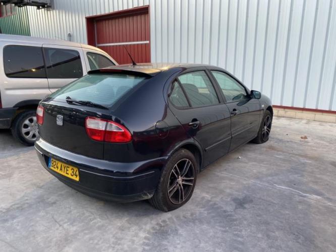Image Pare choc arriere - SEAT LEON 1