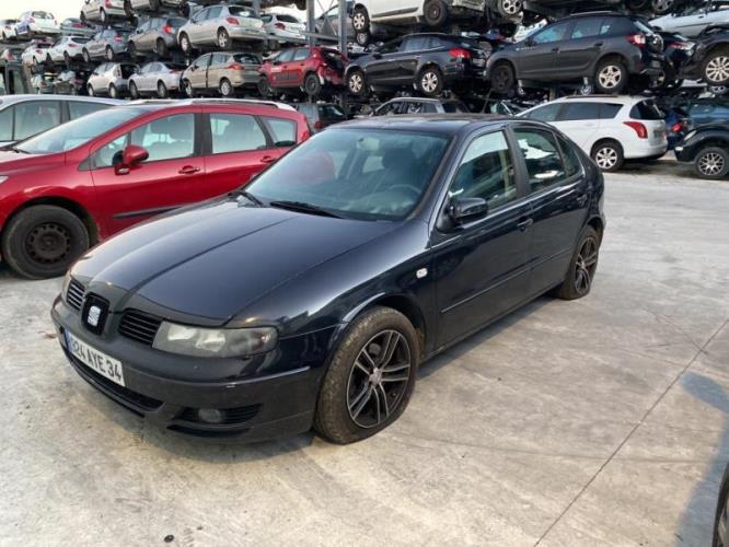 Image Pare choc arriere - SEAT LEON 1