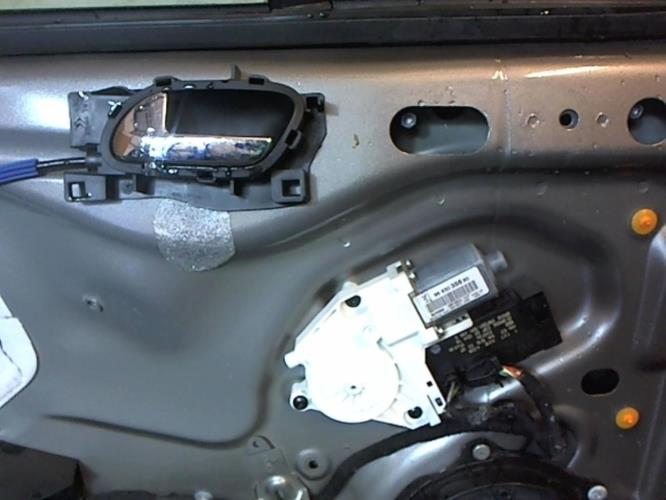 Image Porte avant gauche - PEUGEOT 407