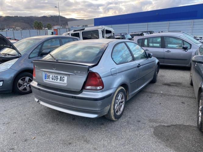 Image Aile avant droit - BMW SERIE 3 E46
