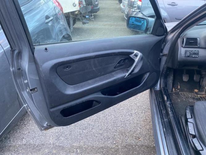 Image Aile avant droit - BMW SERIE 3 E46