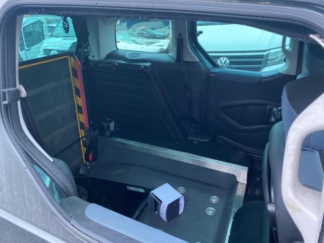 Image Autoradio d'origine - CITROEN BERLINGO 2