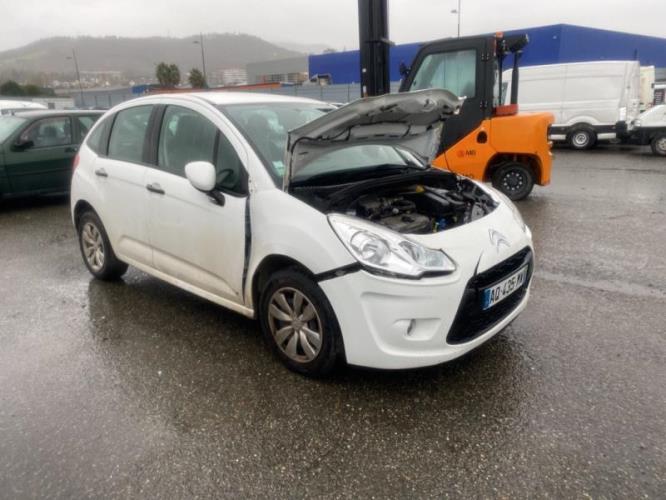 Image Feu arriere secondaire gauche (feux) - CITROEN C3 2