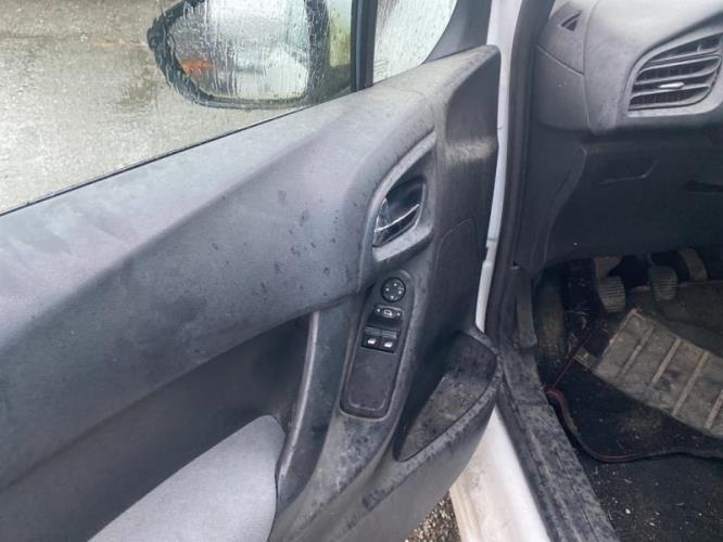 Image Feu arriere secondaire gauche (feux) - CITROEN C3 2