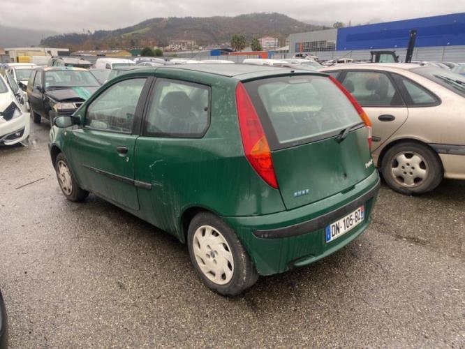 Image Capot - FIAT PUNTO 2