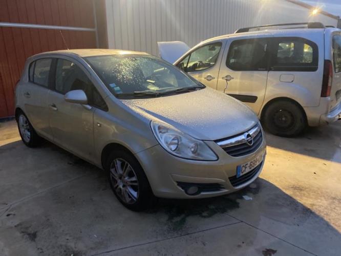 Image Porte avant gauche - OPEL CORSA D