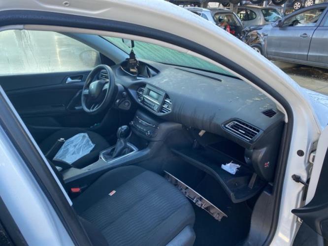 Image Train arriere complet - PEUGEOT 308 2