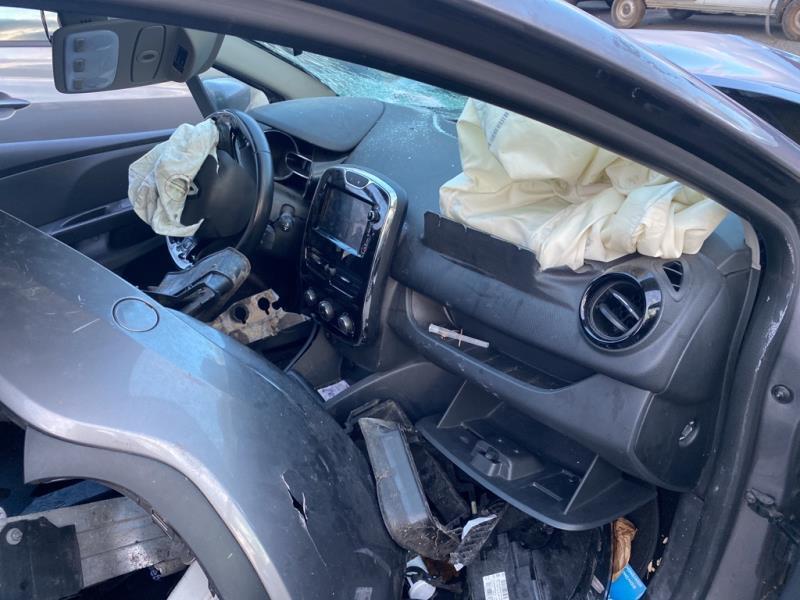 Image RENAULT CLIO 4