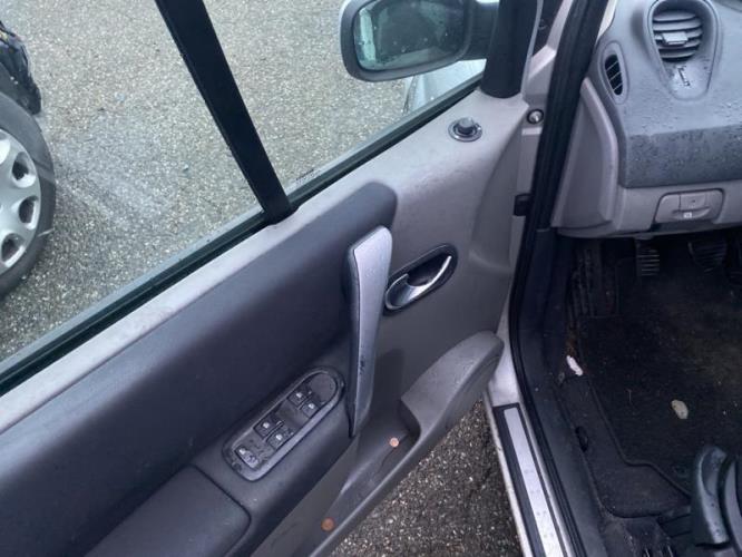 Image Trappe d'essence - RENAULT SCENIC 2