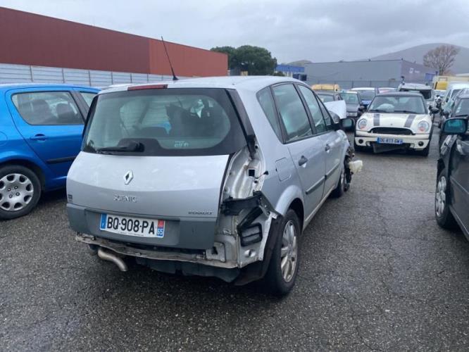 Image Trappe d'essence - RENAULT SCENIC 2