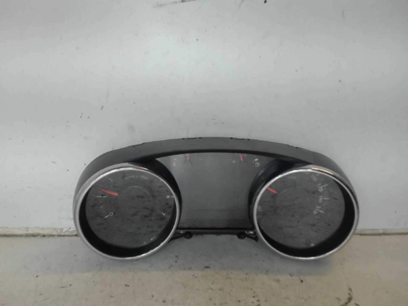 Compteur PEUGEOT 3008 PHASE 1 Essence - 1