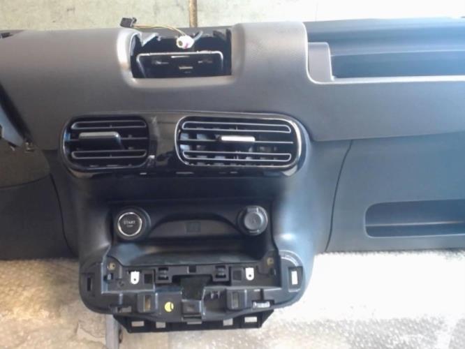 Image Planche de bord complete - CITROEN C4 CACTUS