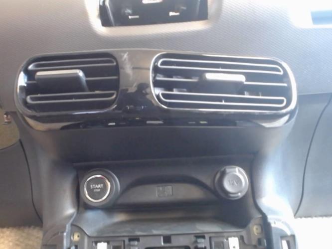 Image Planche de bord complete - CITROEN C4 CACTUS