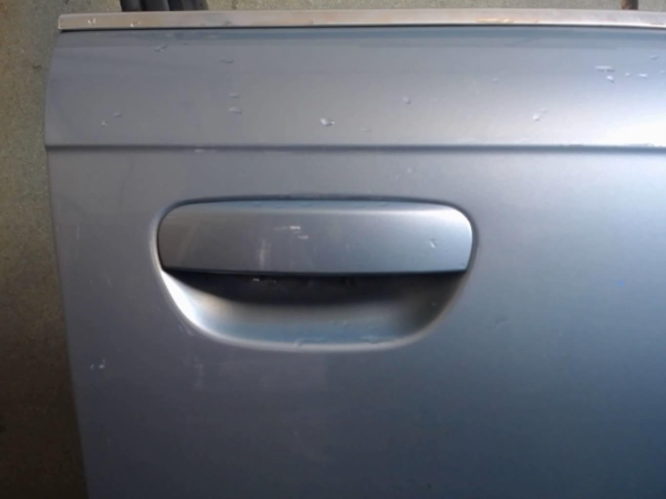 Porte avant droit AUDI A4 2 AVANT PHASE 2 BREAK Diesel - 1