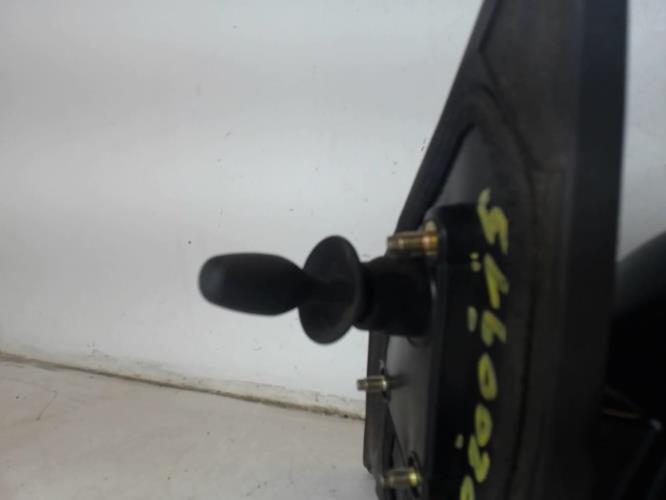 Image Retroviseur droit - TOYOTA YARIS 1