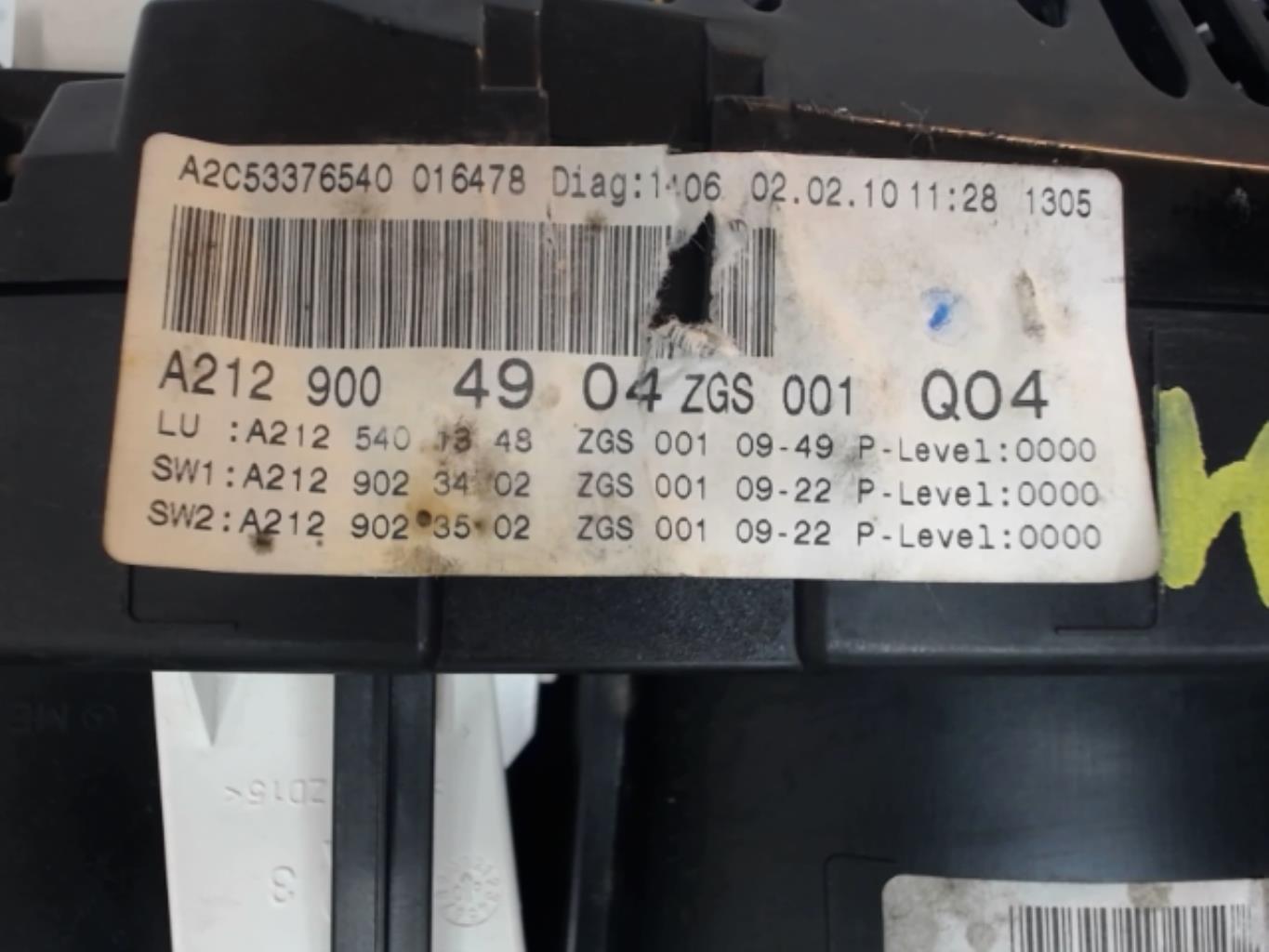 Compteur MERCEDES CLASSE E 212 PHASE 1 Diesel - 1