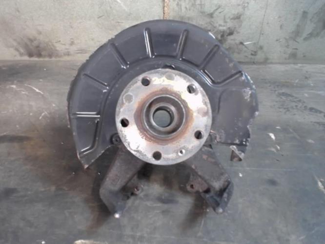 Image Moyeu avant gauche - VOLKSWAGEN GOLF 6