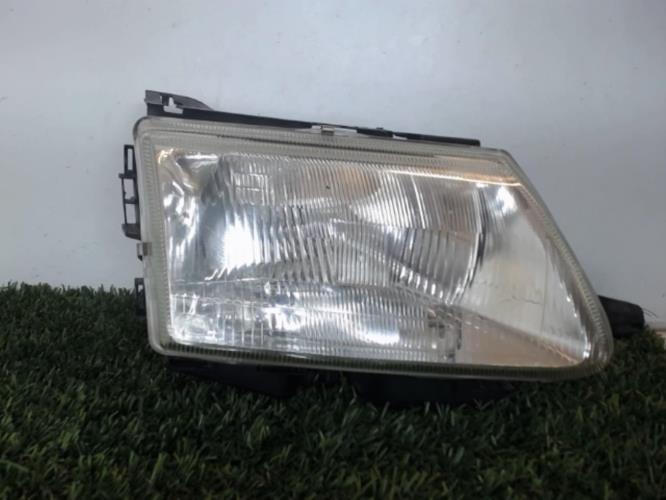 Image Optique avant principal droit (feux)(phare) - CITROEN SAXO