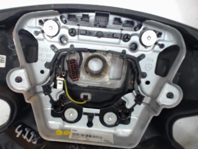 Image Volant - MERCEDES CLASSE E 212