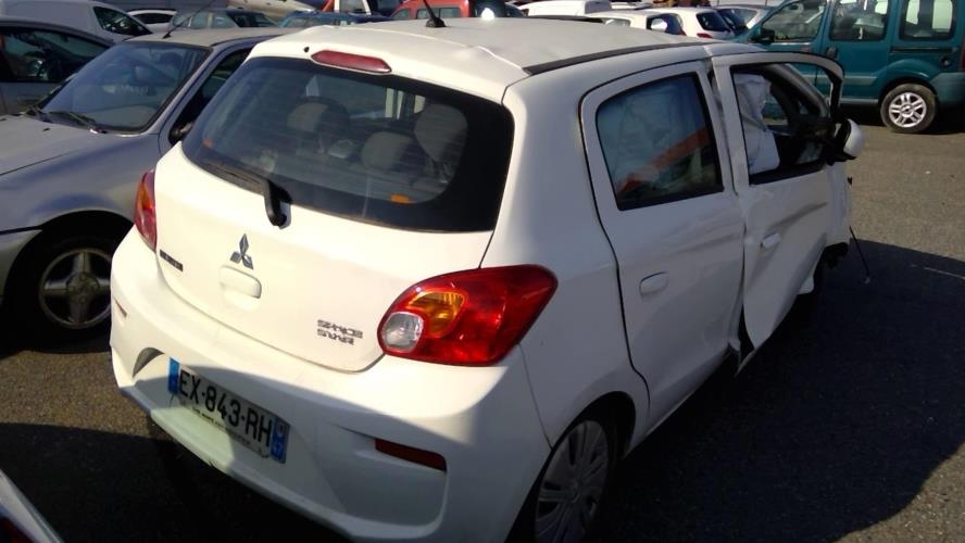 Image Trappe d'essence - MITSUBISHI SPACE STAR 3