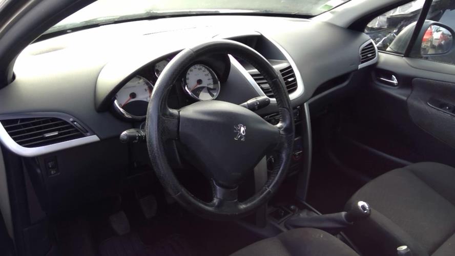 Image Trappe d'essence - PEUGEOT 207