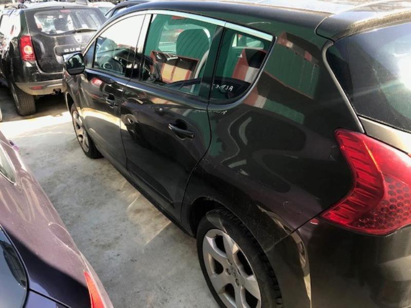 Image PEUGEOT 3008 1
