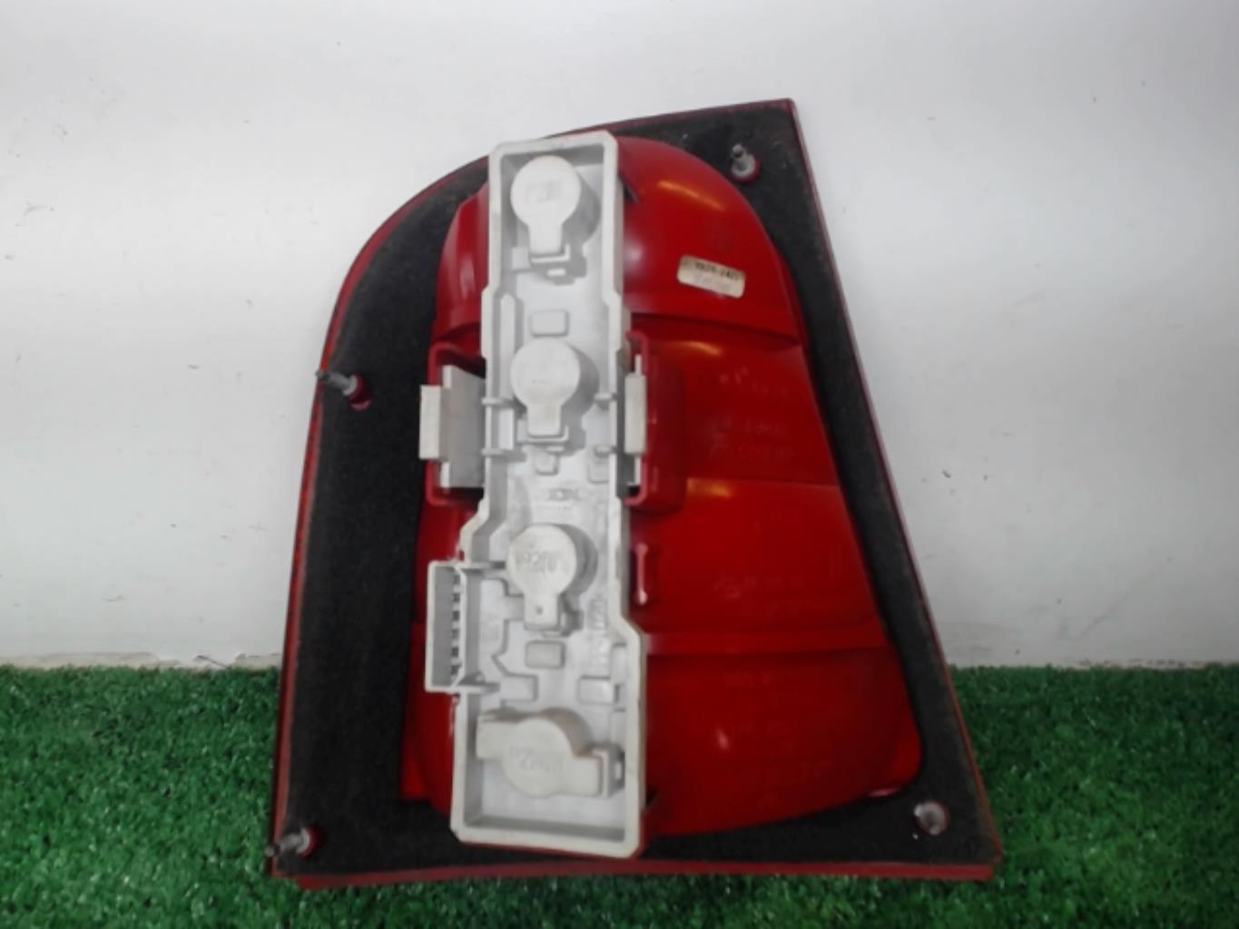 Fanale posteriore principale destro (luci) SKODA OCTAVIA 1 PHASE 2 Diésel - 1