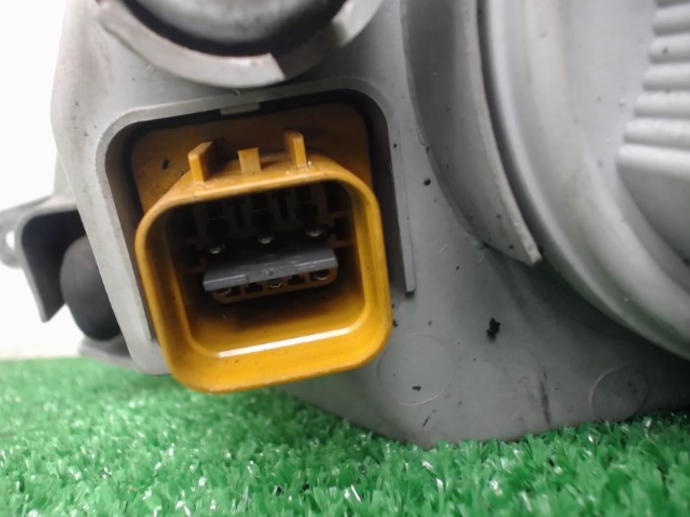 Gruppo ottico anteriore principale destro (luci)(faro) CHEVROLET REZZO Gasolina - 1
