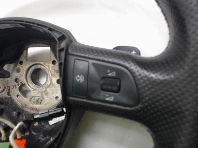 Image Volant - AUDI Q7 1