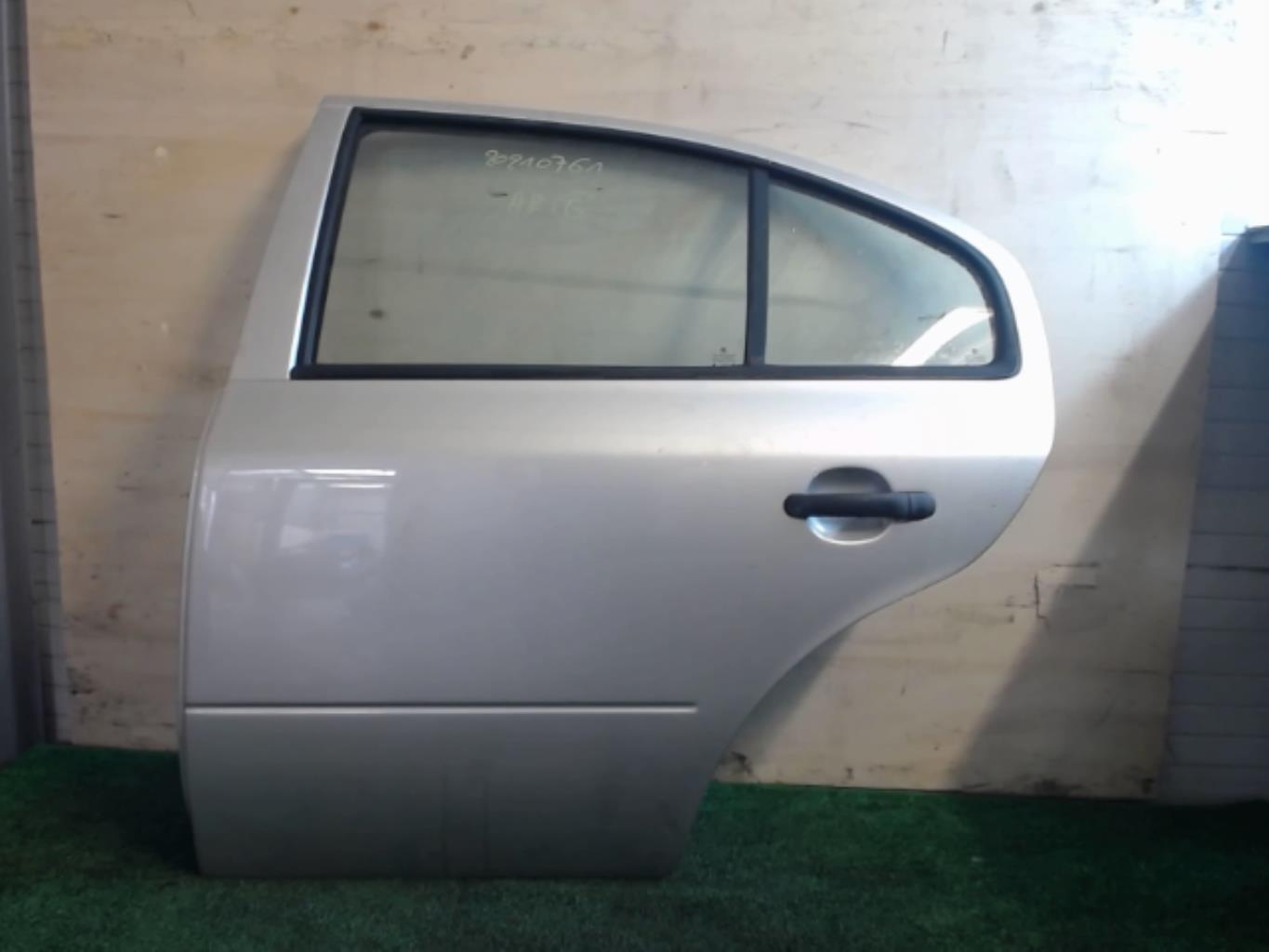 Portiera posteriore sinistra SKODA OCTAVIA 1 PHASE 2 Diésel - 1
