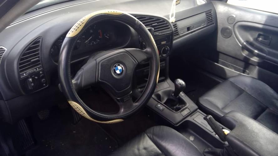 Image Aile avant gauche - BMW SERIE 3 E36