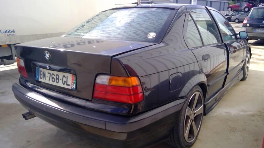 Image Aile avant gauche - BMW SERIE 3 E36