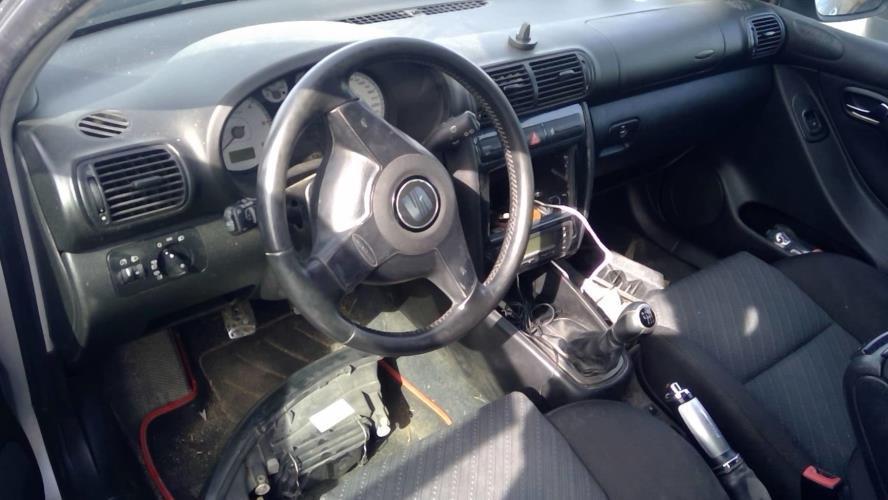 Image Feu arriere principal gauche (feux) - SEAT LEON 1