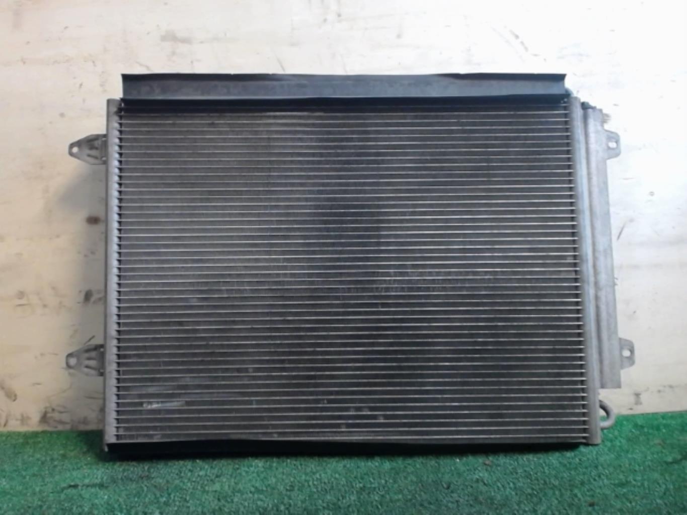 Condensatore clima VOLKSWAGEN PASSAT 5 BREAK Diésel - 1