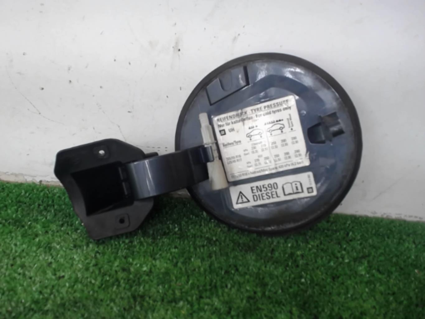Trappe d'essence OPEL ASTRA H PHASE 1 BREAK Diesel - 1