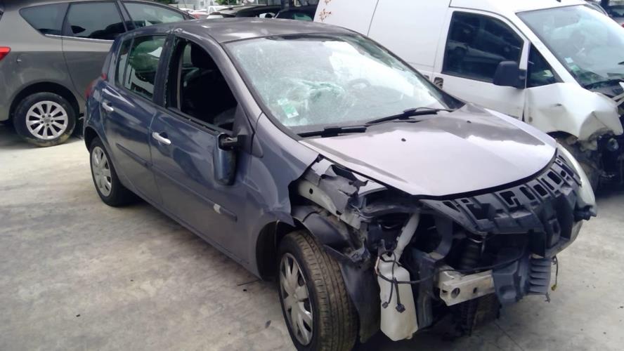 Image Feu arriere principal droit (feux) - RENAULT CLIO 3