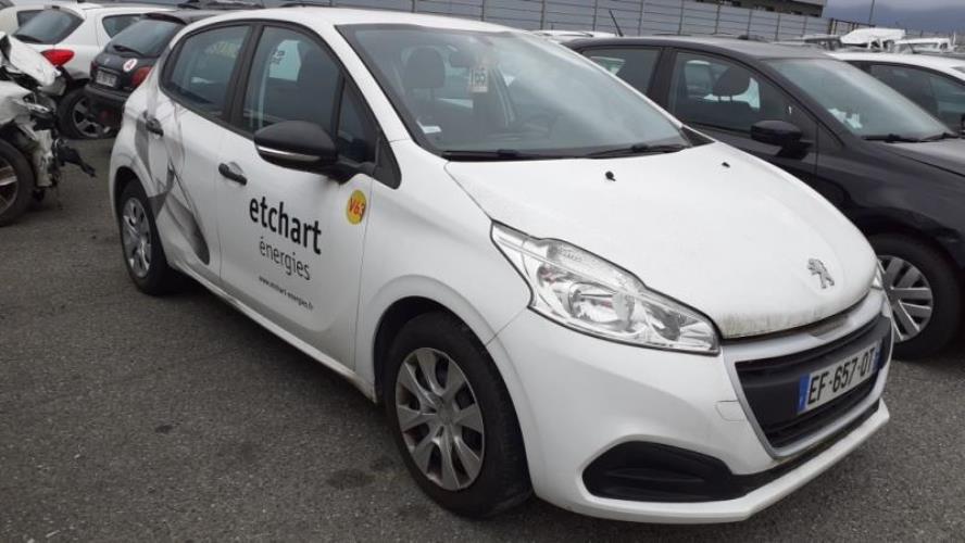 Image Volant - PEUGEOT 208 1