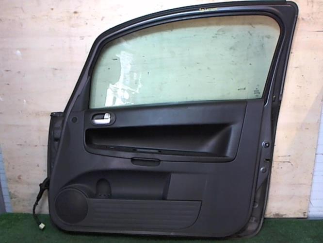 Image Porte avant droit - MITSUBISHI COLT 6